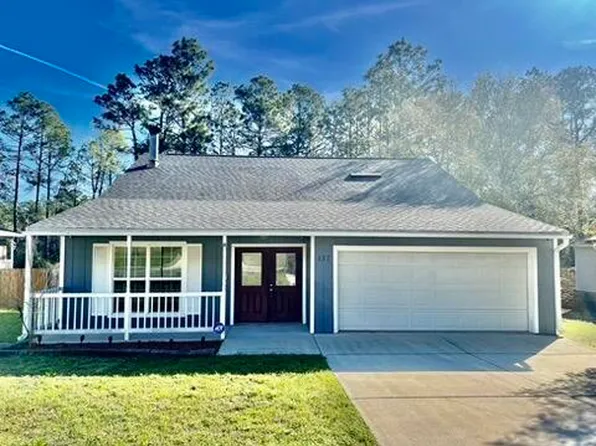 137 Palmetto Dr, Crestview, FL 32539