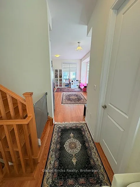 5 bed, $3,900 — Photo 3