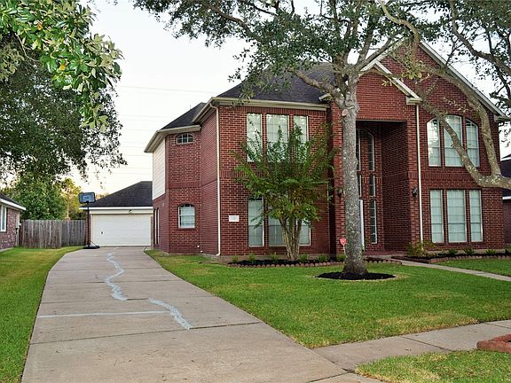 2nd image of 731 Annies Way