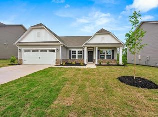 123 Hunter Ridge Dr, Boiling Springs, SC 29316