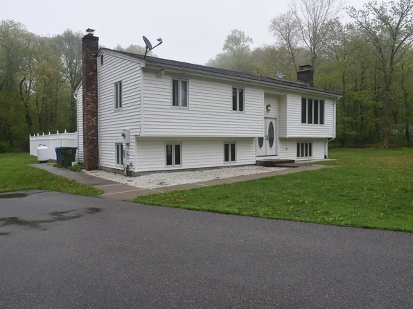 28 Deer Run, Marlborough, CT 06447