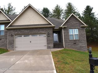 420 Cromwell St, Harrogate, TN 37752