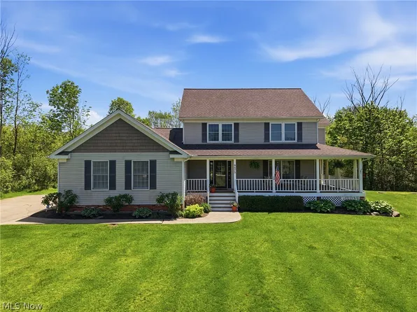 9475 Stafford Rd, Chagrin Falls, OH 44023