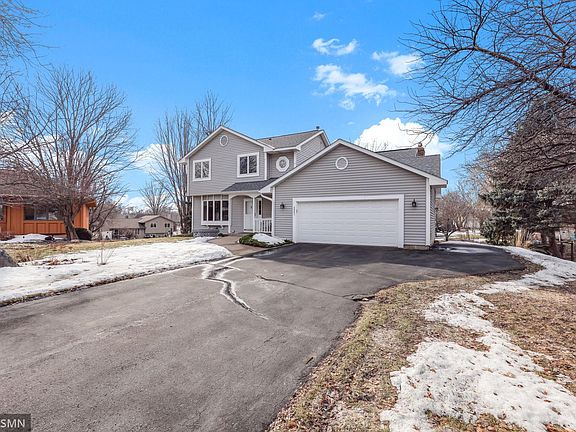 2nd image of 4865 Cottonwood Ln N