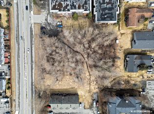 8525 Jewel Lake Rd, Anchorage, AK 99502