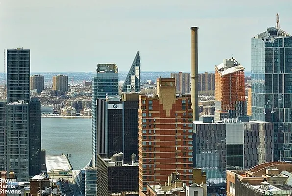 Rented by Brown Harris Stevens | media 12