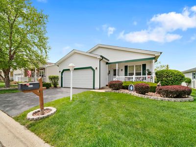 3839 Fox Hunt Way, Grayslake, IL, 60030