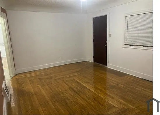 1 bed, 850 sqft, $650 — Photo 2