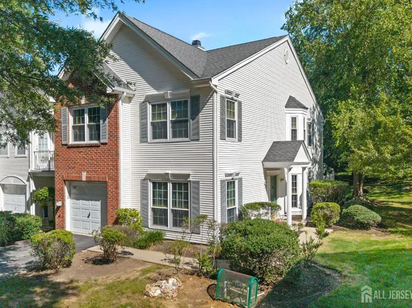 301 Pheasant Run, Monmouth Junction, NJ 08852