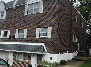 7338 Hiola Rd, Philadelphia, PA 19128