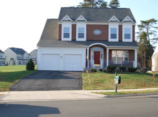 9576 Loma Dr, Bristow, VA 20136