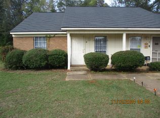 305B Station Crossing Dr, Albany, GA 31721