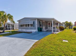 638 Hyacinth Cir, Barefoot Bay, FL 32976