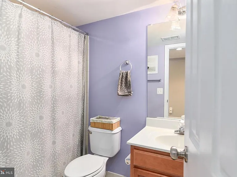 2372 Battery Hill Cir — Photo 30