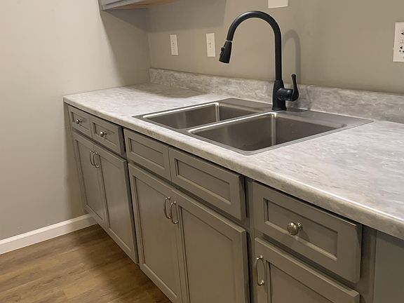 5th image of 5285 Dalewood Dr APT 836