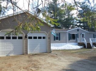 52 Logan Dr, Newport, VT 05855