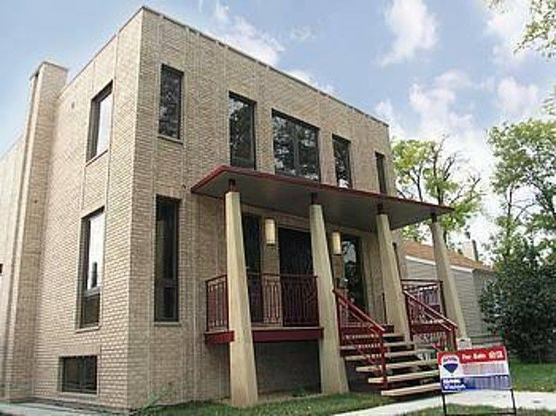 1st image of 4580 N Mulligan Ave
