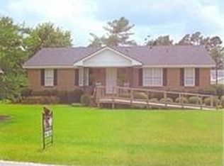 905 Myrtle St, Mullins, SC 29574