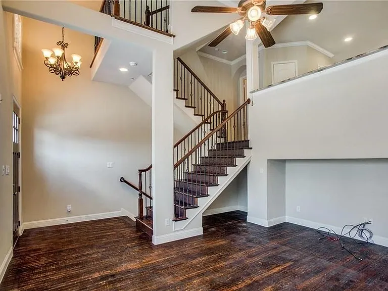 5717 Lois Ln — Photo 28