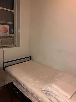 Rented by Compass | media 7