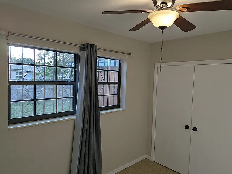 19401 NW 23rd Ave — Photo 9