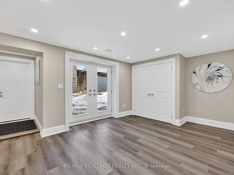 5145 Severn Pines Cres — Photo 28