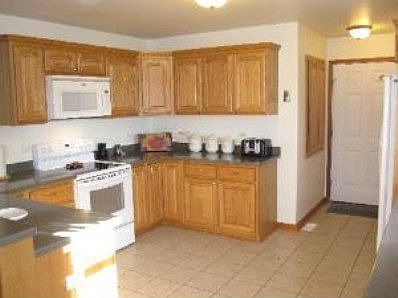3rd image of 539 Highpoint Cir N