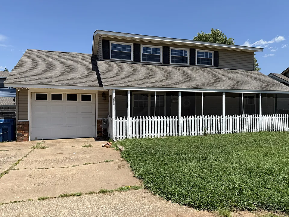 2208 Timbercrest Dr