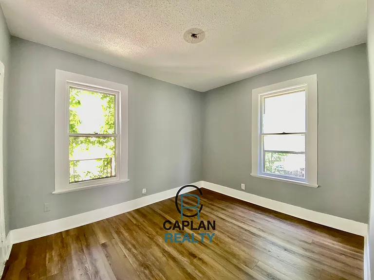 49 Carmel St #2 — Photo 2