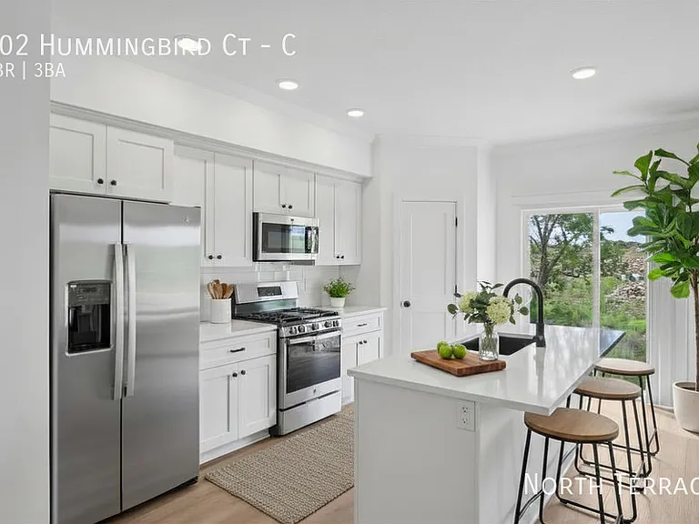 Fairview Crossing Townhomes — Photo 109