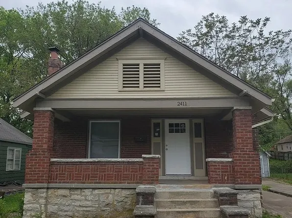 2411 E 70th St, Kansas City, MO 64132