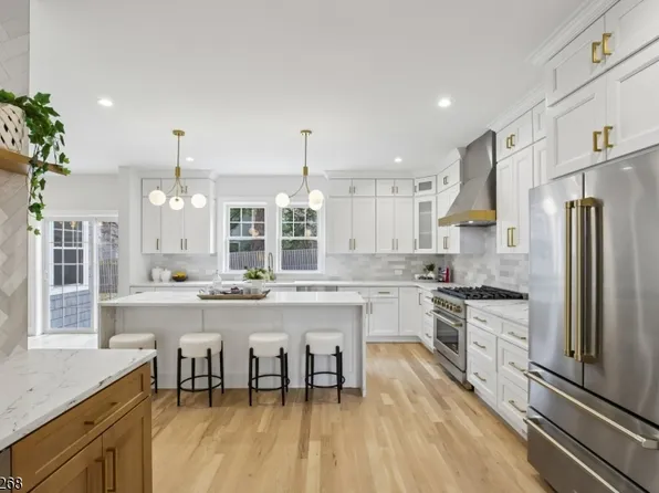 108 Baker St, Maplewood Twp., NJ 07040