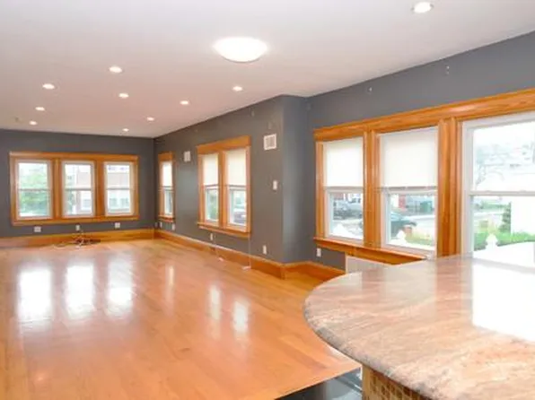 248 Riverside Ave #1, Medford, MA 02155