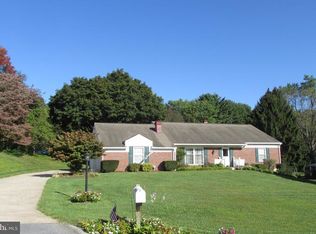 2218 Harvest Farm Rd, Sykesville, MD 21784