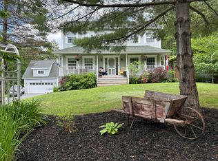 38 Trevor Ave, Halifax, NS B2T1H7