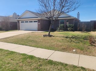 3007 Lake Side Dr, Sanger, TX 76266