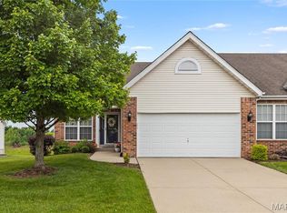646 Ember Crest Dr, Fairview Heights, IL 62208