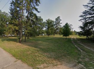 417 Cedar St E, Motley, MN 56466