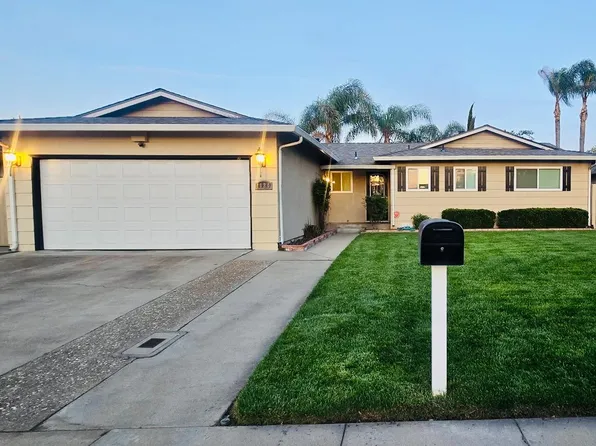 1020 Newkirk Way, Modesto, CA 95355