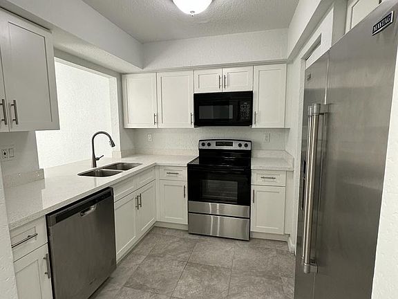 New Kitchen living room