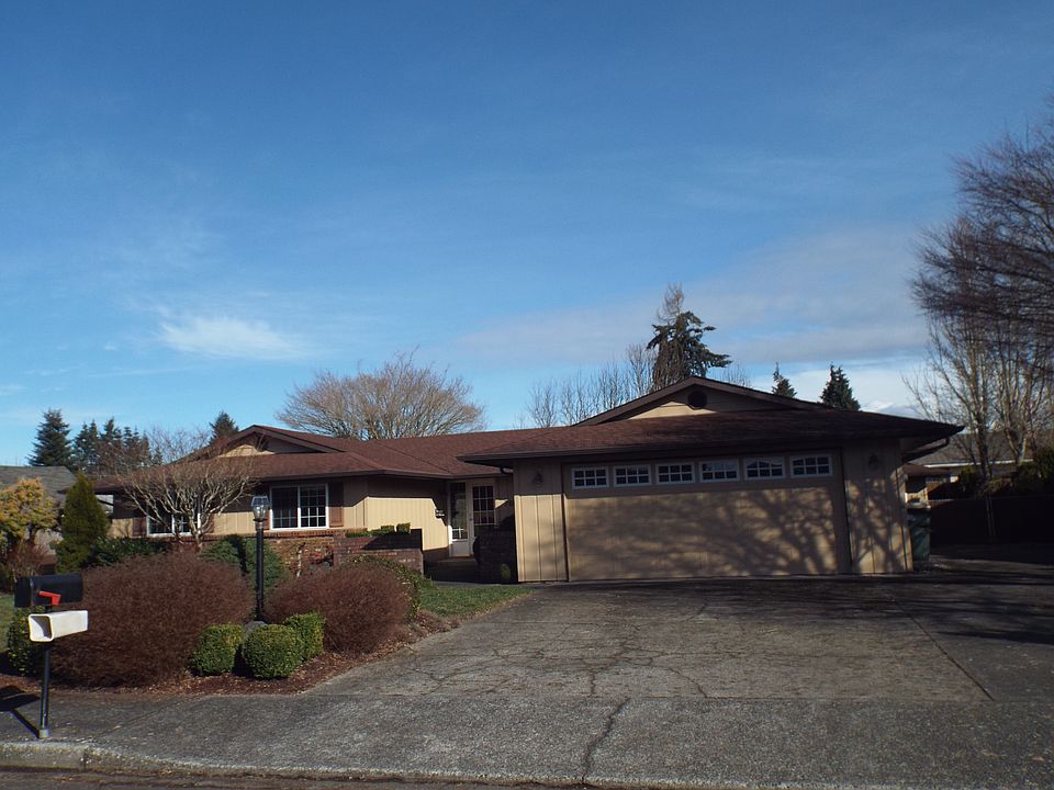1st image of 706 Scott Dr