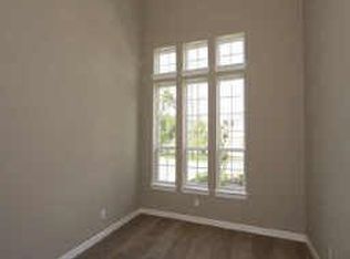 10 Childres Pond Ct, The Woodlands, TX 77389