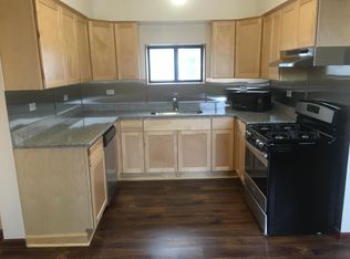 3432 W Parker Ave APT 3, Chicago, IL 60647
