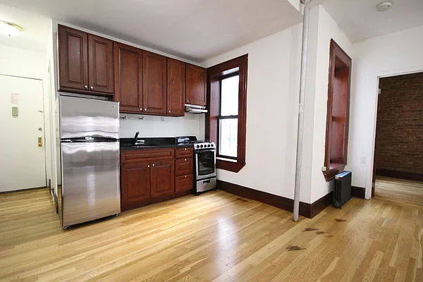 Rented by Compass | media 20