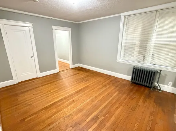 116 Riverway Unit 2A, Boston, MA 02215