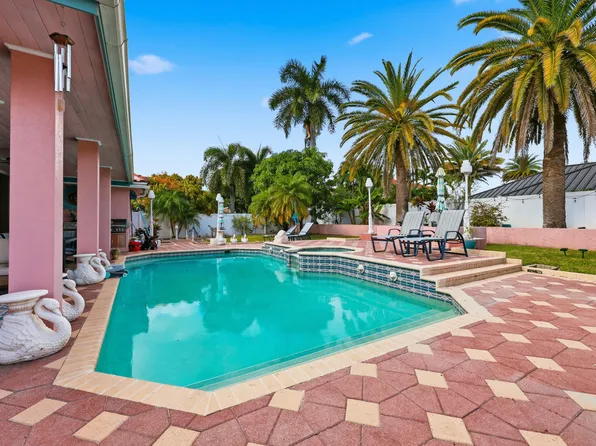 1685 SW 17th Street, Boca Raton, FL 33486