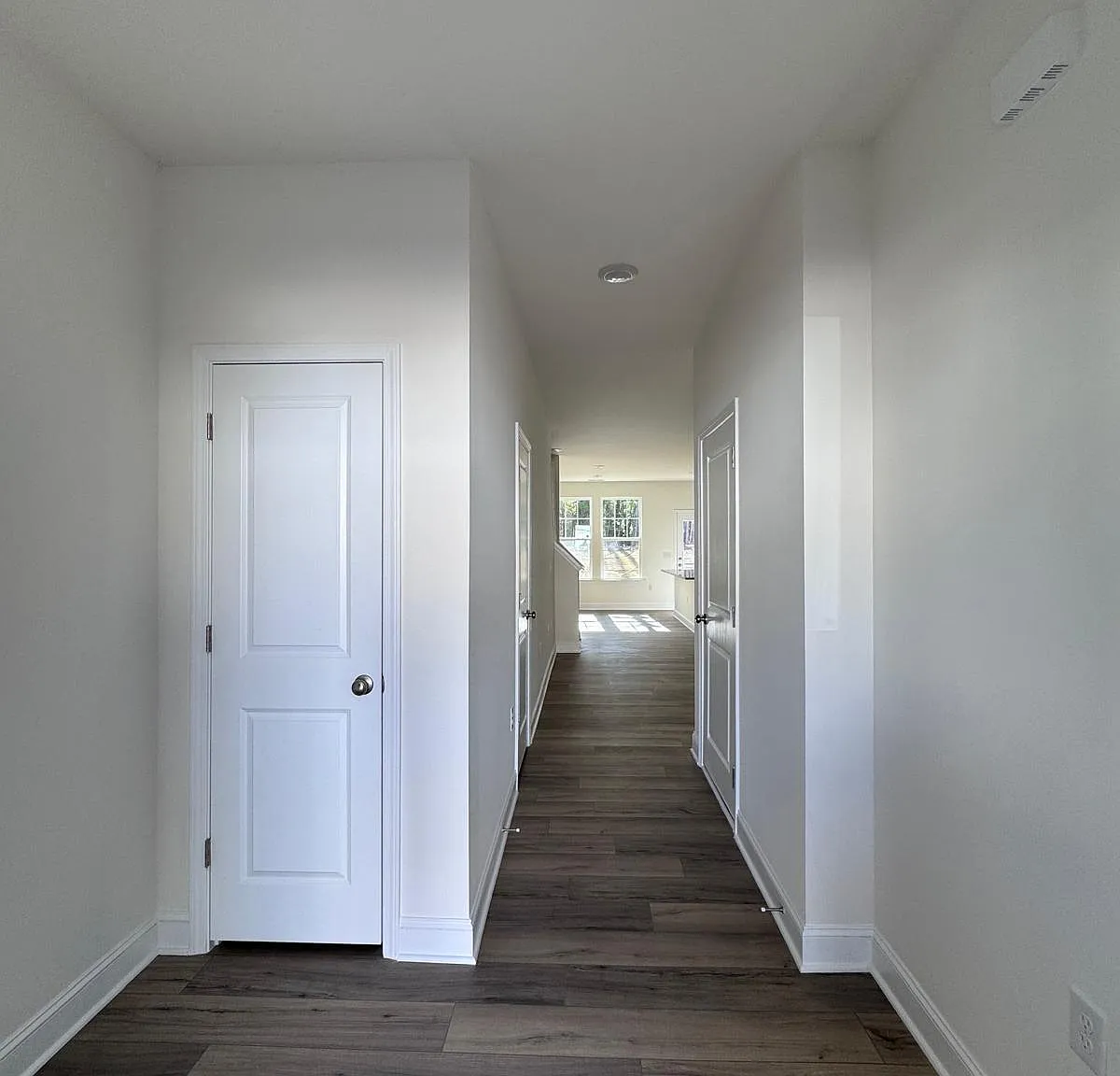 3 bed, 2.5 bath, $1,900 — Photo 3