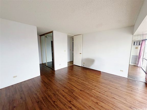 4th image of 1750 Kalakaua Ave APT 3403