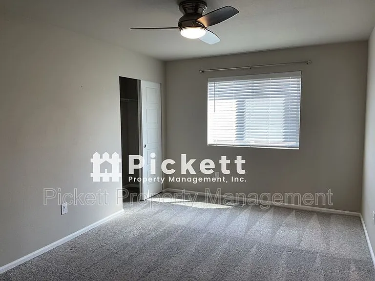 938 Timberline Ave — Photo 11