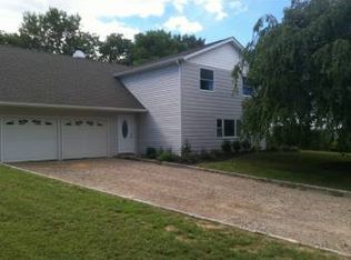 42 Sundial Ln, Bellport, NY 11713